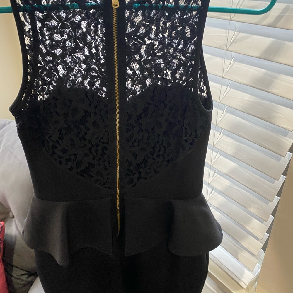 Guess Dress - Picture 2 of 2
